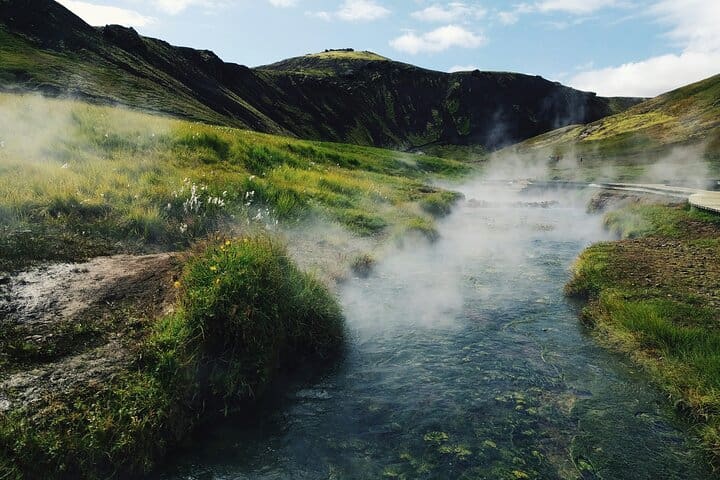 Reykjadalur hike, from Reykjavík – PRIVATE TOUR
