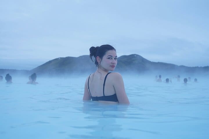 Blue Lagoon 3-Hour Visit with Entry: Private Transfer KEF or RVK